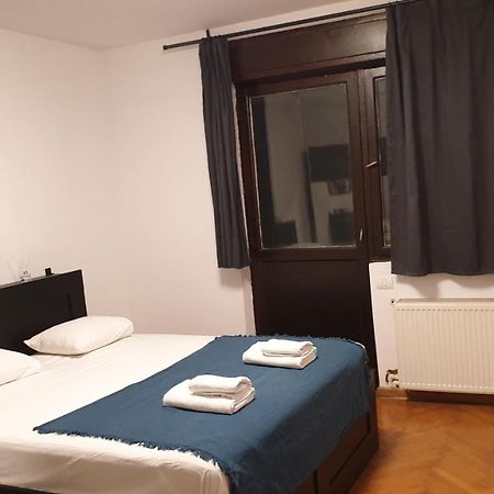 Ferienwohnung Old Town Bliss Bukarest Exterior foto